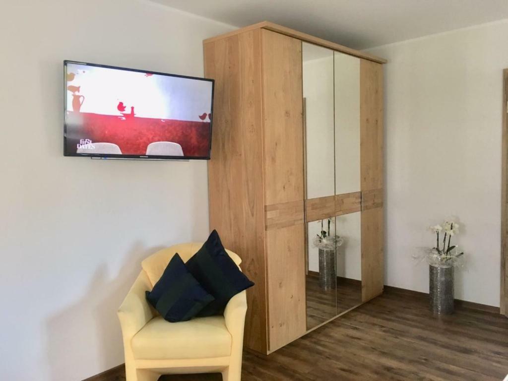 Ferienwohnung Zum Dorfwirt Riedenburg Esterno foto