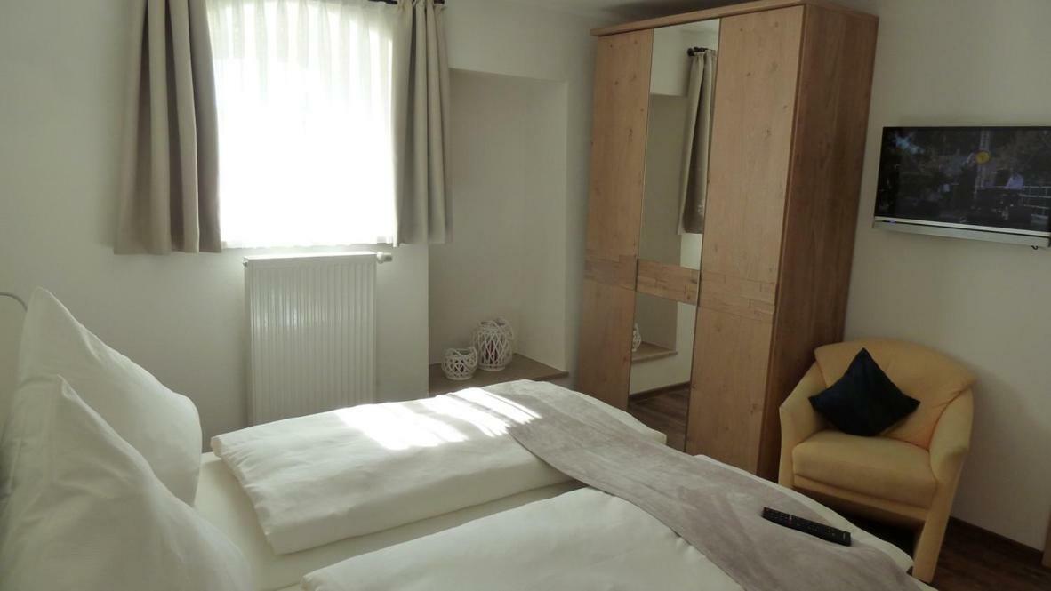 Ferienwohnung Zum Dorfwirt Riedenburg Esterno foto